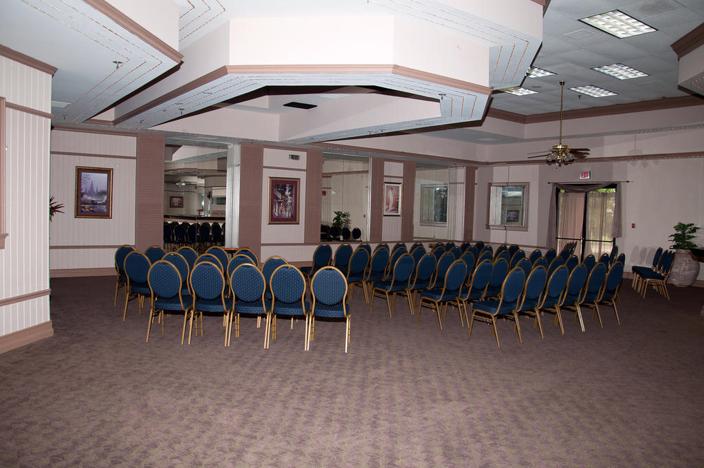 Magnuson Grand Hotel And Conference Center האמונד מראה חיצוני תמונה